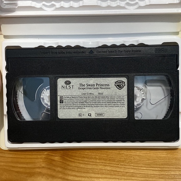 The Swan Princess Escape from Castle Mountain Warner Brothers VHS tape - Picture 5 of 7